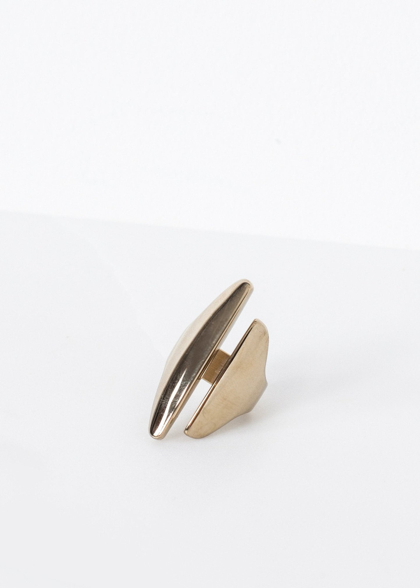 Anillo Pracia