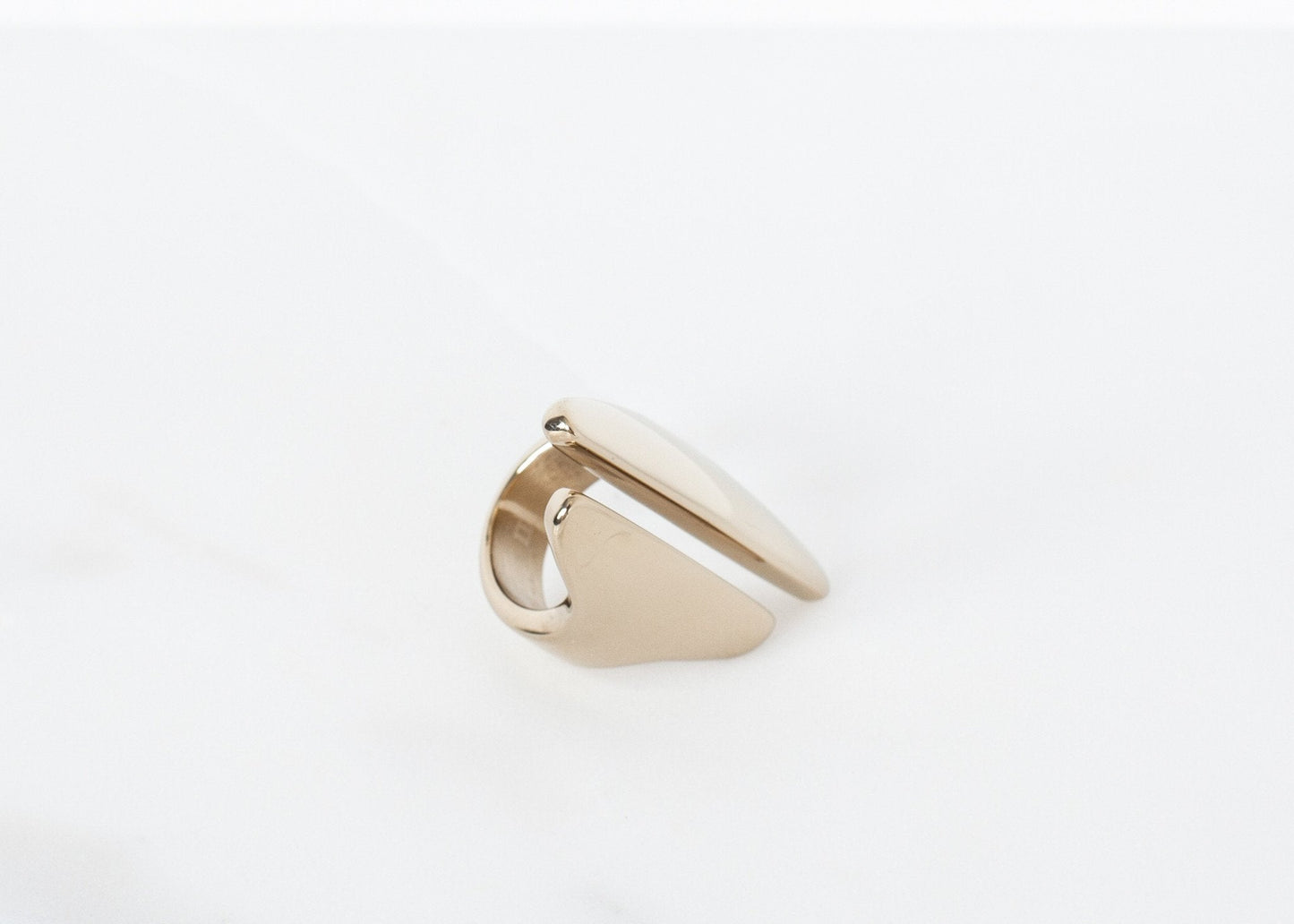 Anillo Pracia