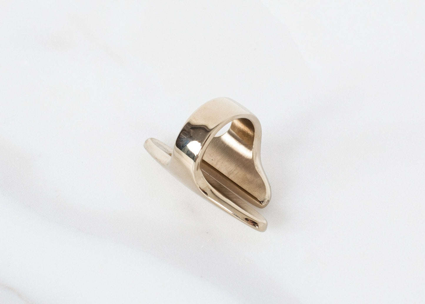Anillo Pracia
