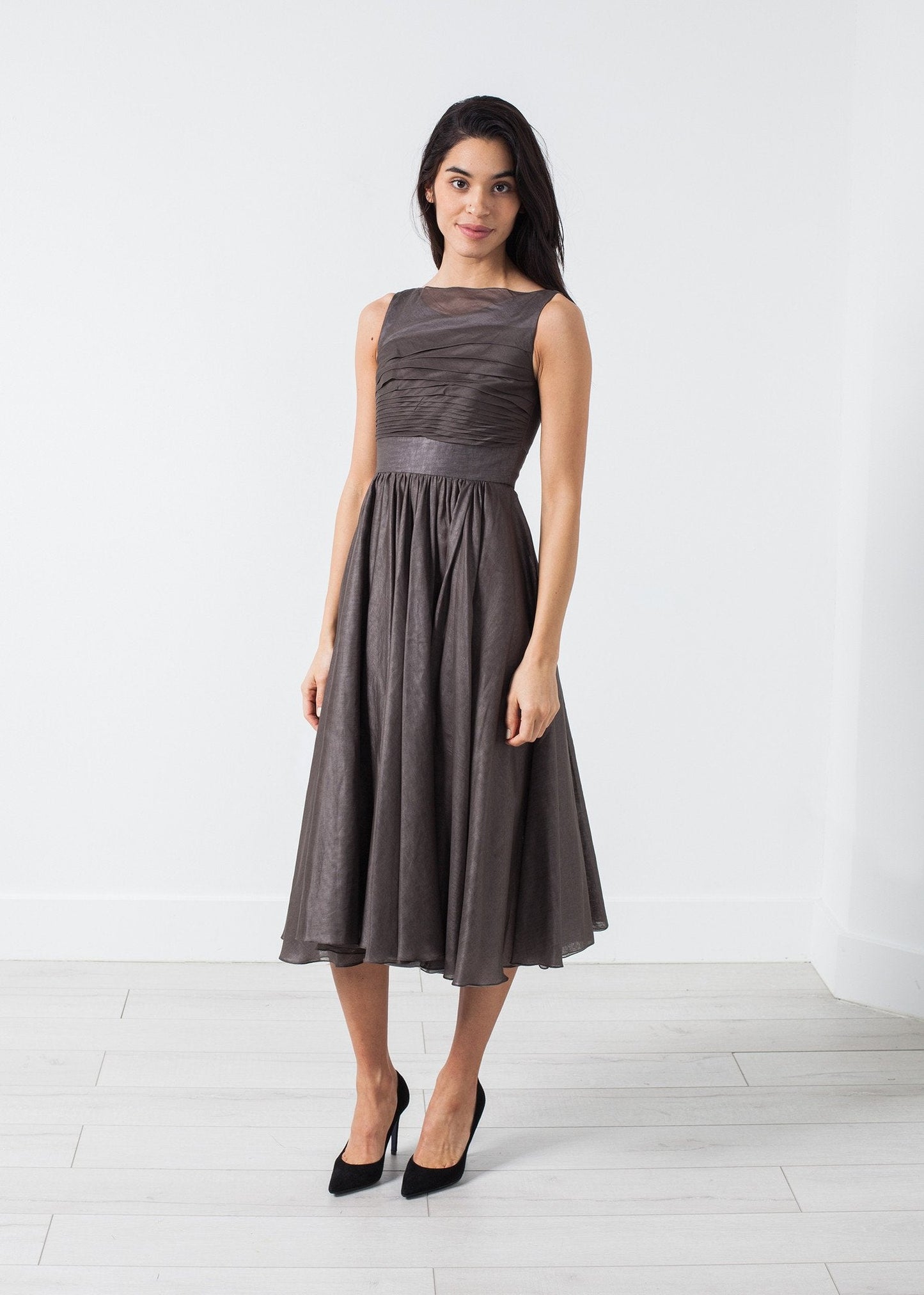 Abito in voile grigio perla