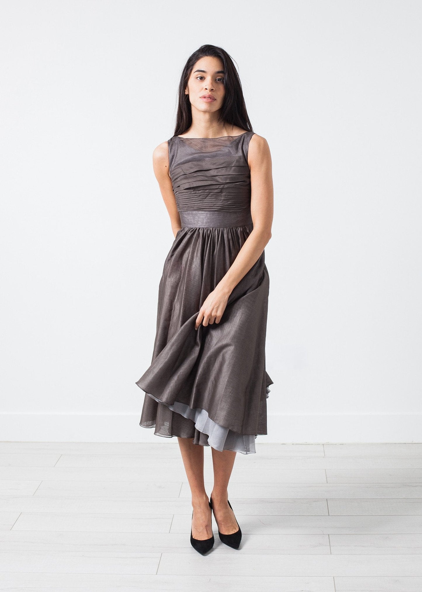 Abito in voile grigio perla