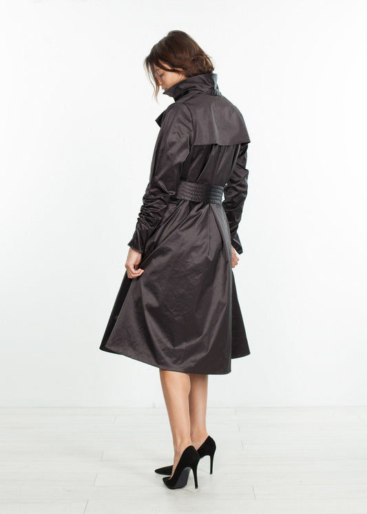 Trenchcoat i svart 