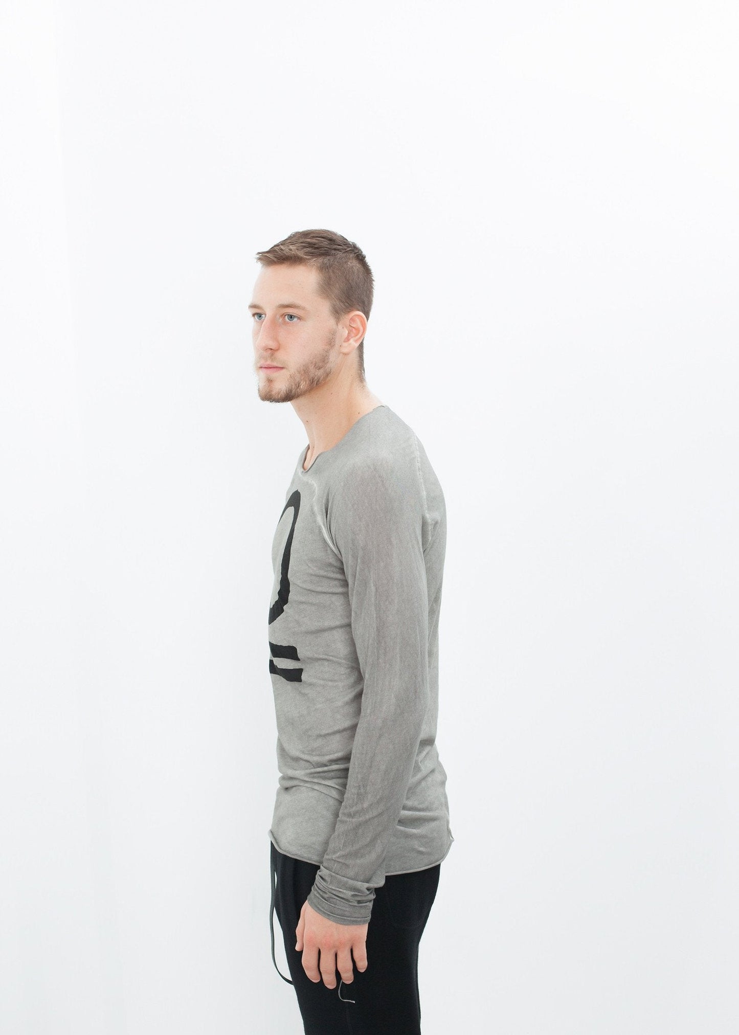 Motgift "Joie" T-shirt i Taupe