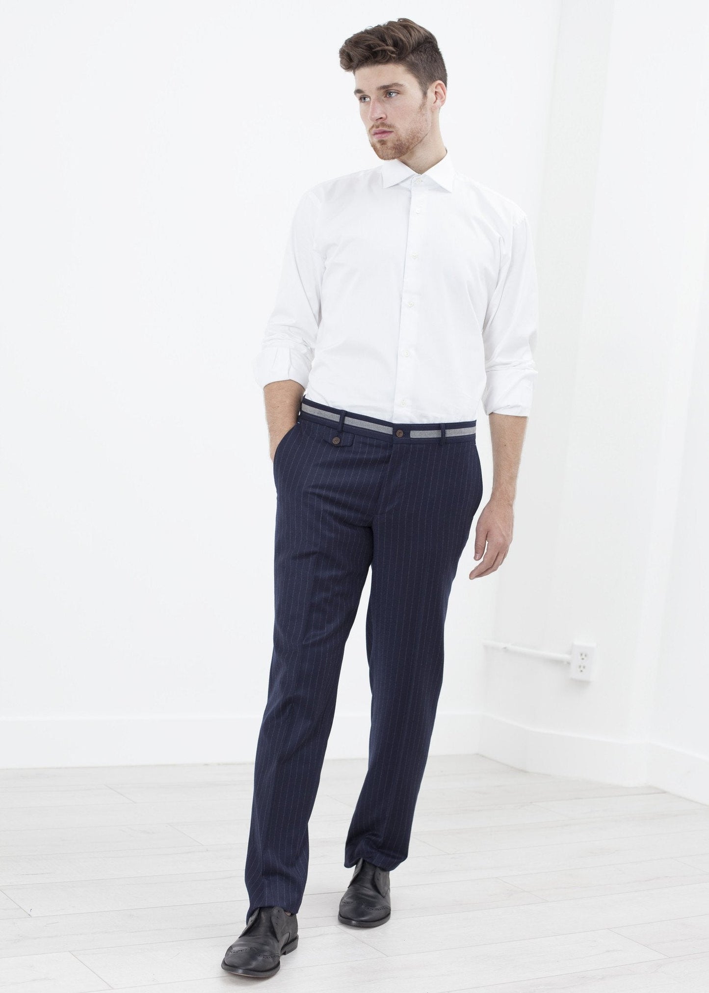 Pantaloni Sinclair a righe blu navy