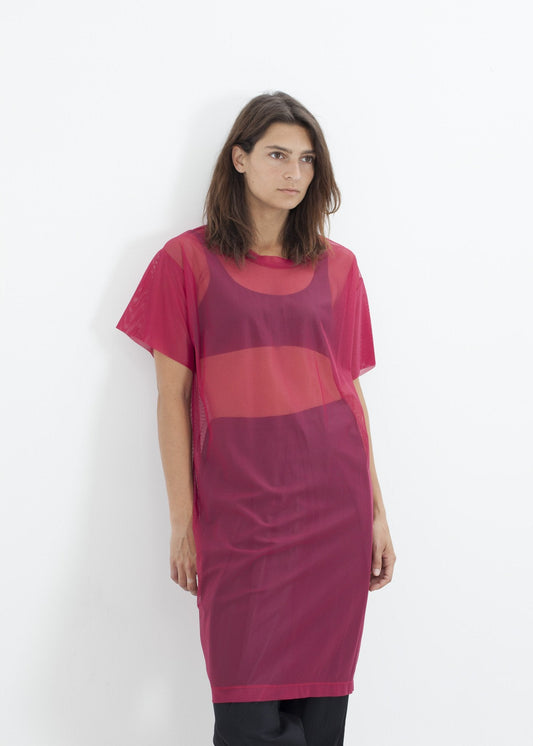Robe sur la maille en rose