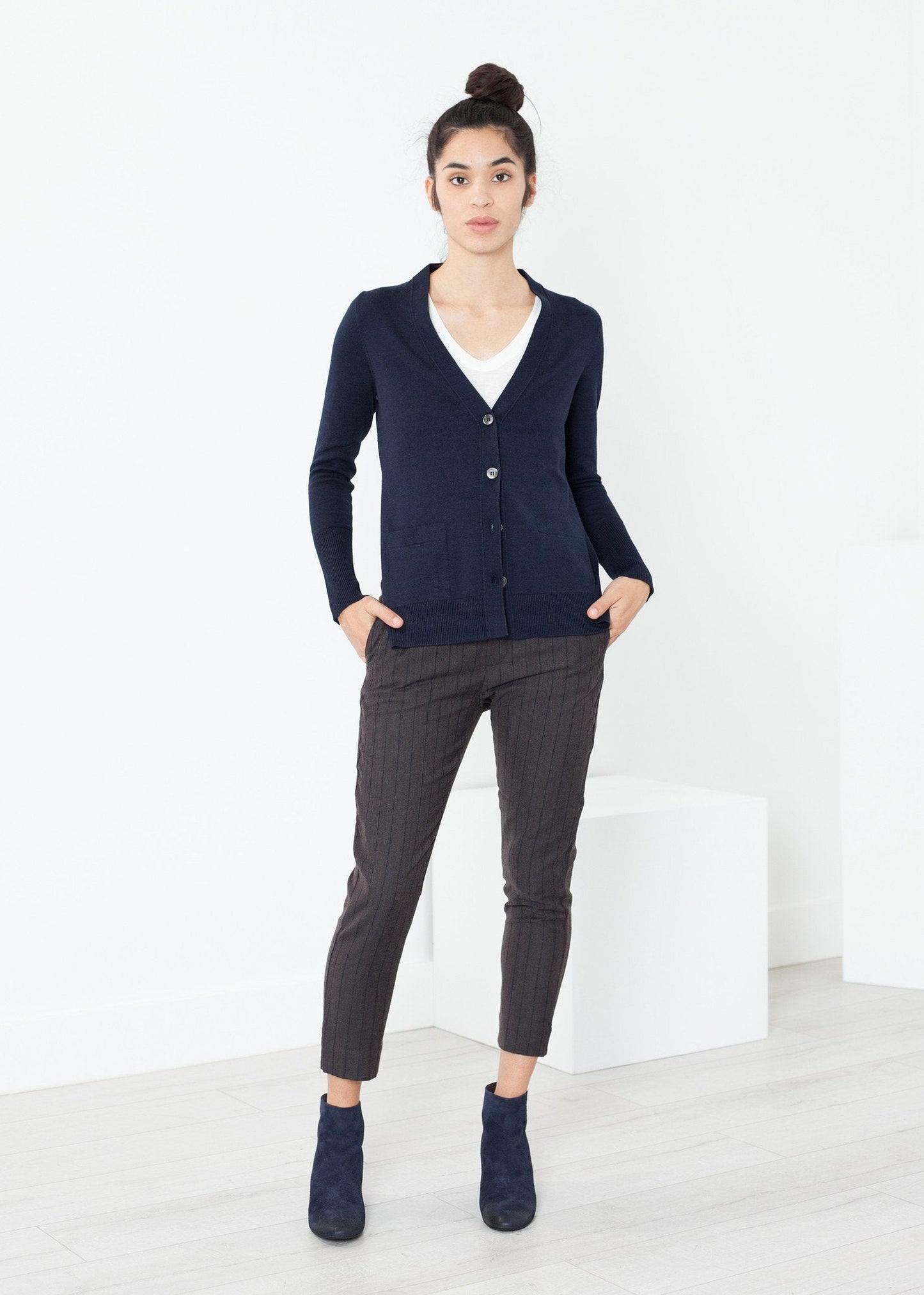 Cardigan quadrato in blu marino