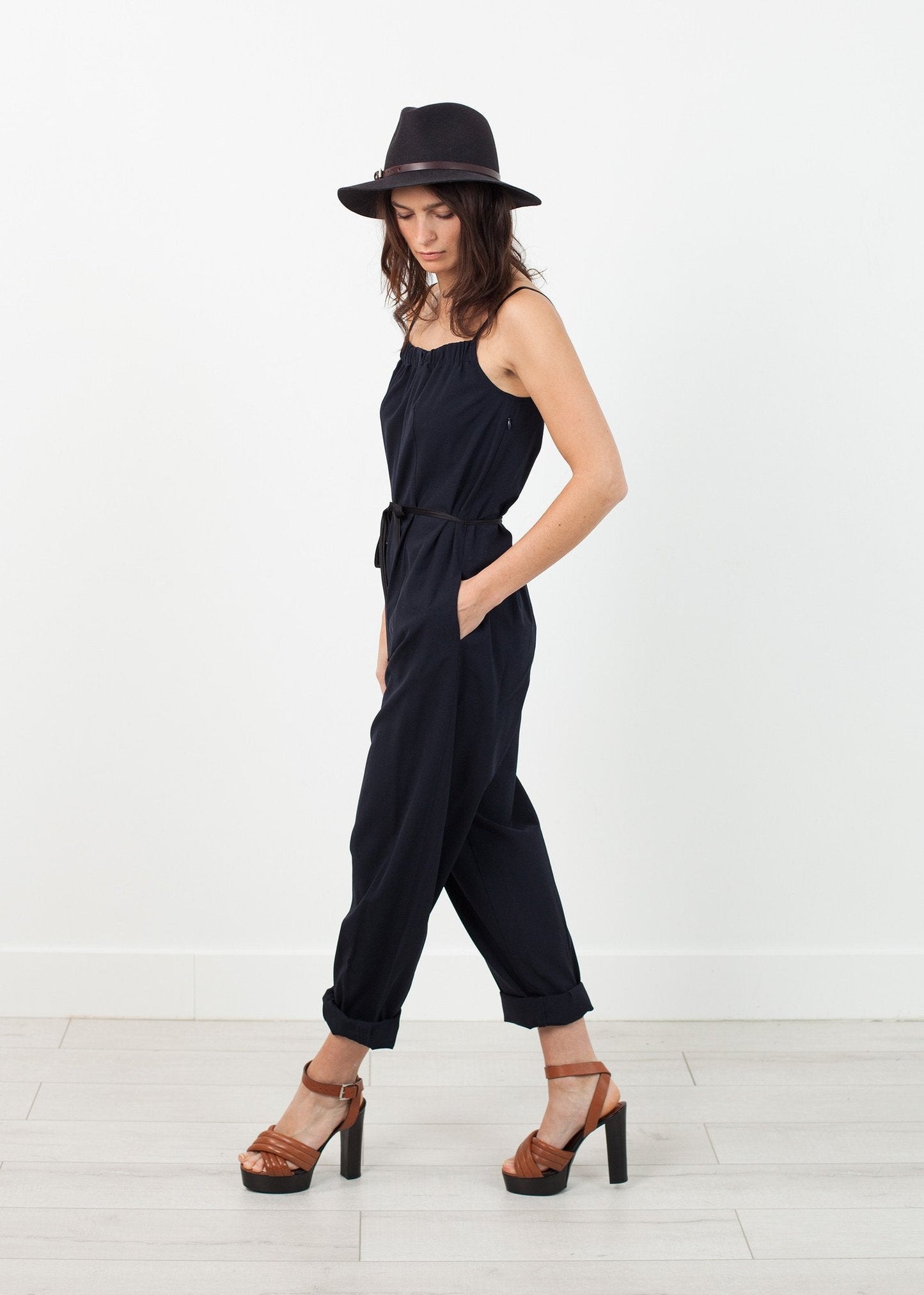 Ärmlös Jumpsuit i Marinblå