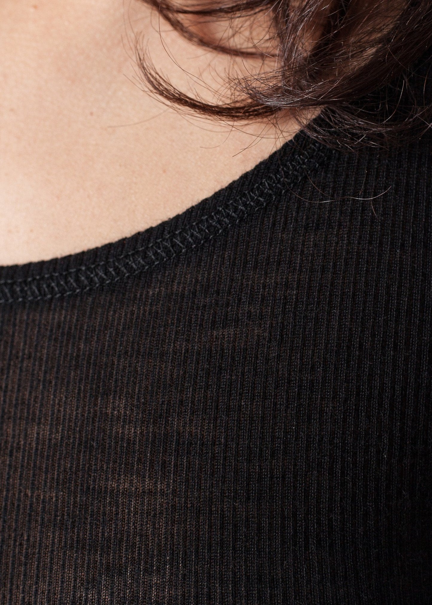 Easy Ribbed Tank i Svart