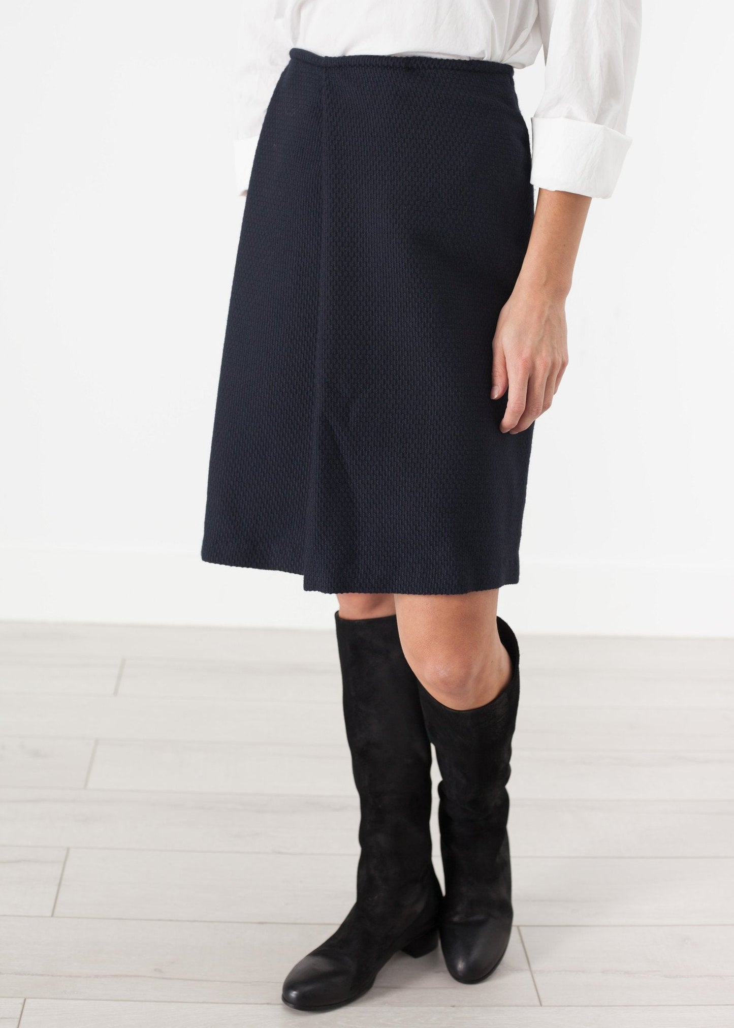 Faltenrock aus Wolle in Navy