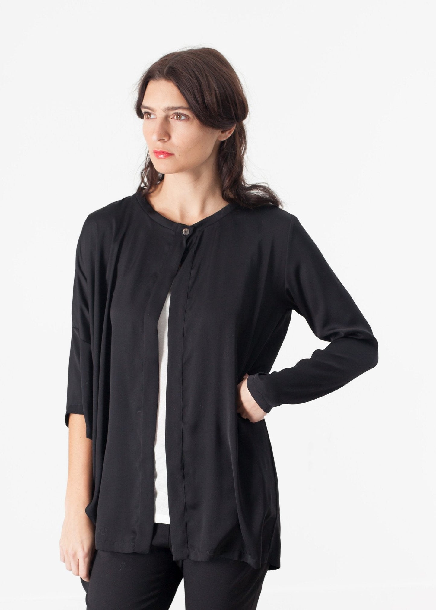 Obalanserad cardigan i svart