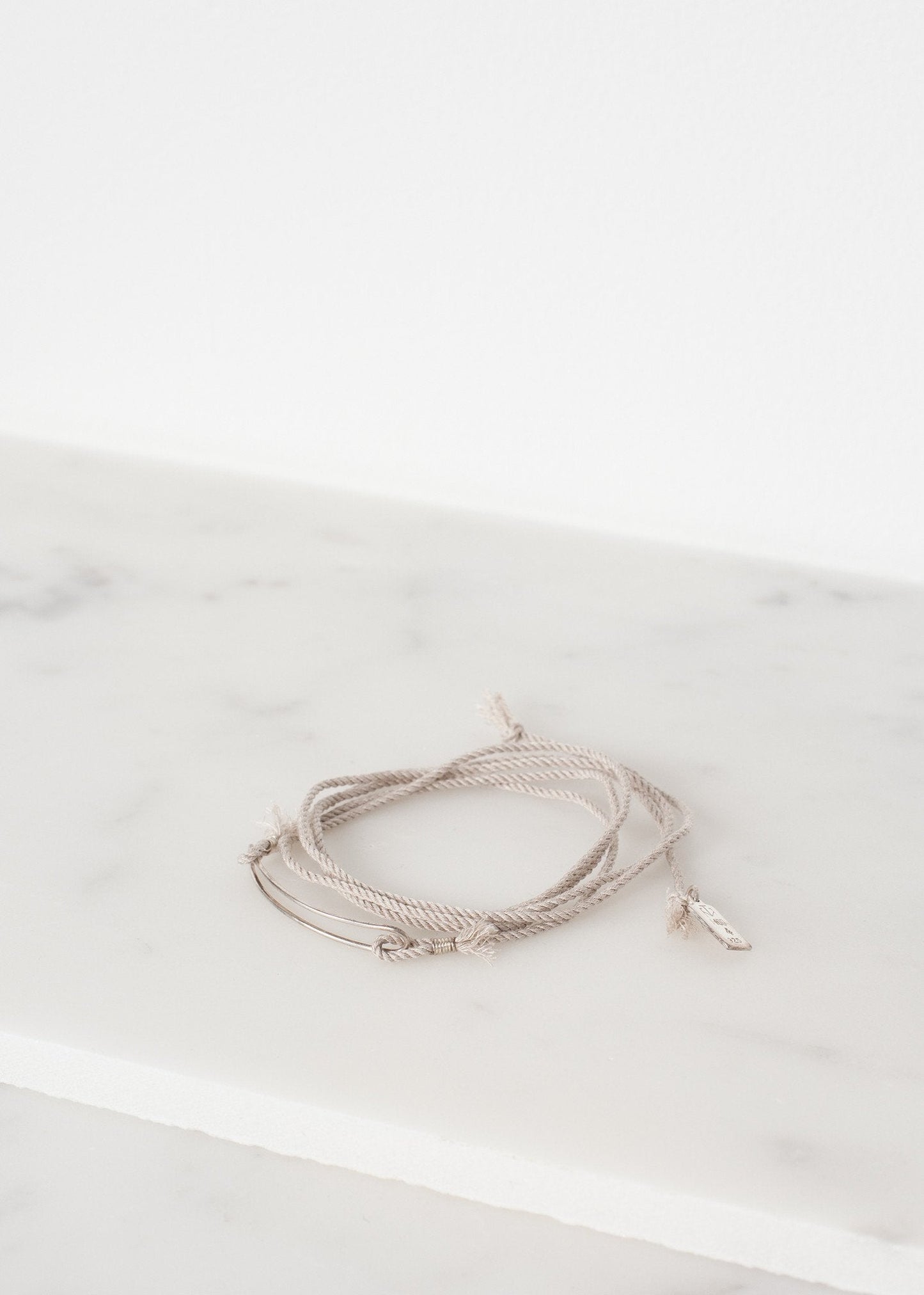 Armband 85 i Grå Siden/Silver