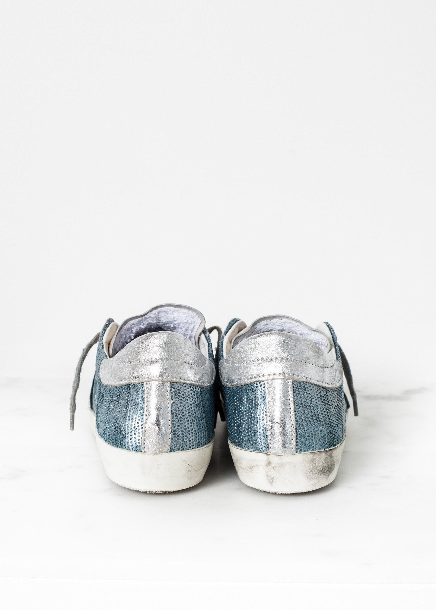 Sneaker bassa con paillettes metallizzate