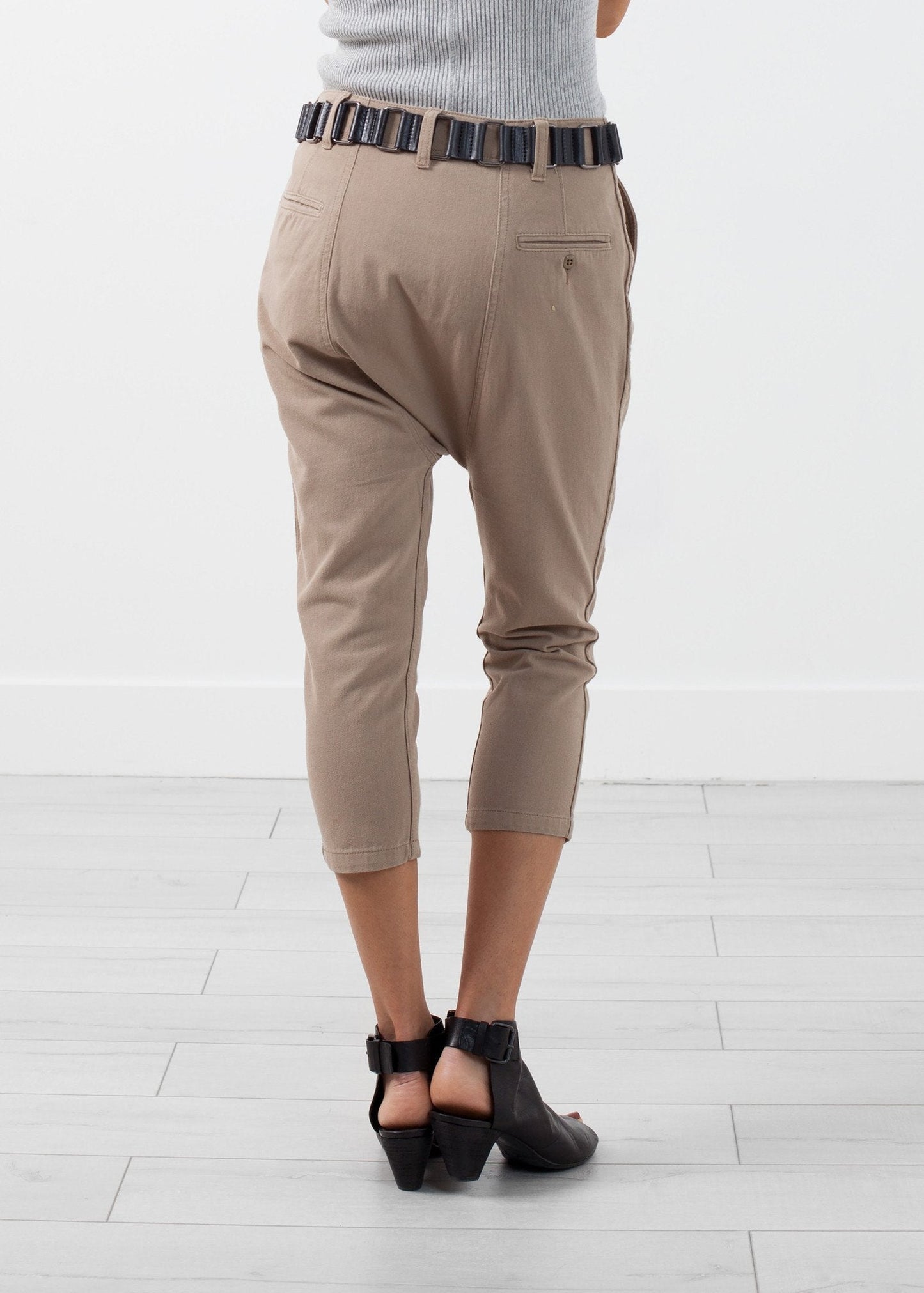 Pantalón chino harén
