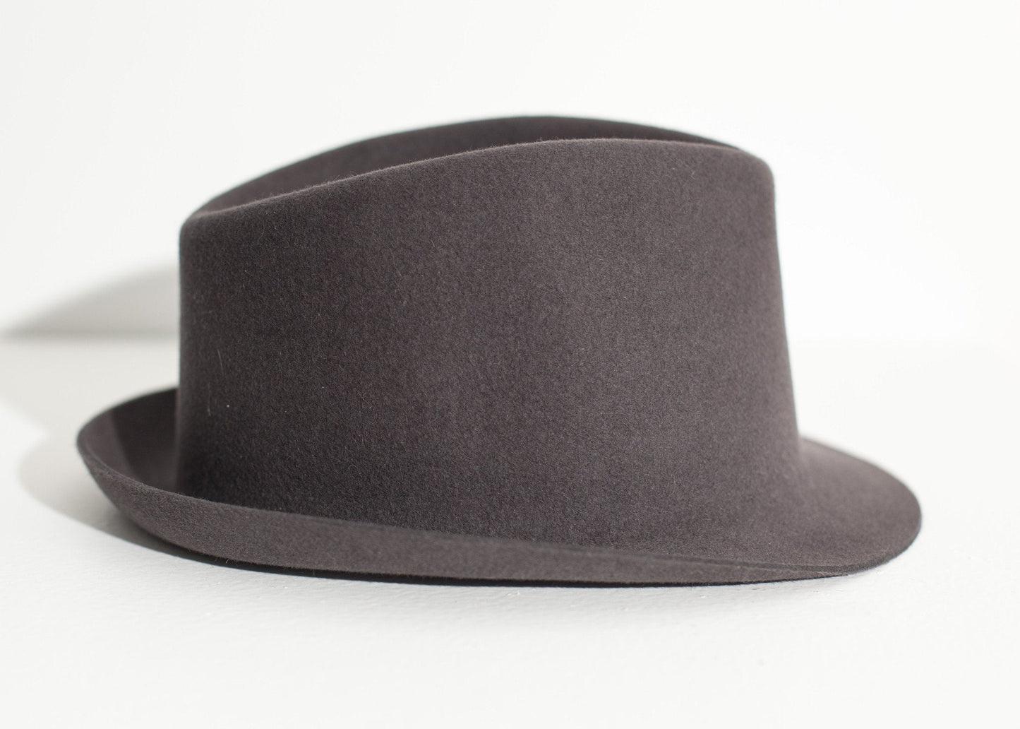 Sombrero Charles en Gris Acero